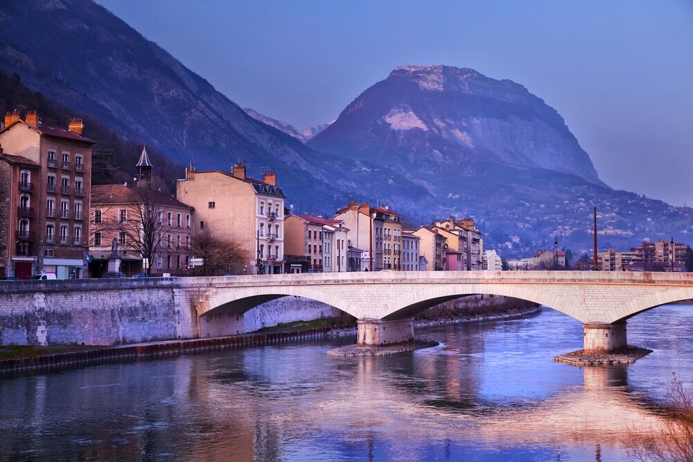 Grenoble Airport to City Centre