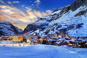 Lyon Airport to Val d'Isere Transfers