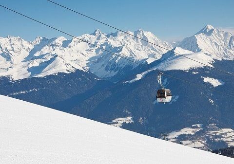 Brides Les Bains Airport Shuttle Bus